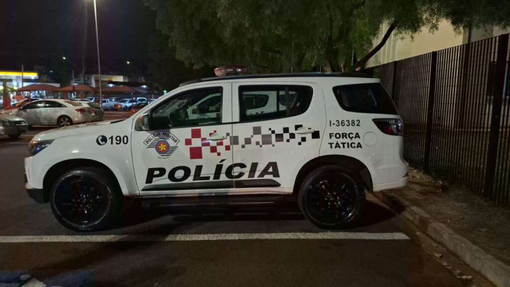 Força Tática de Pirassununga prende em flagrante “travesti” por tráfico. Um condenado da justiça também foi preso 2 1459c196 74b8 43d4 bb61 615634b45ea7