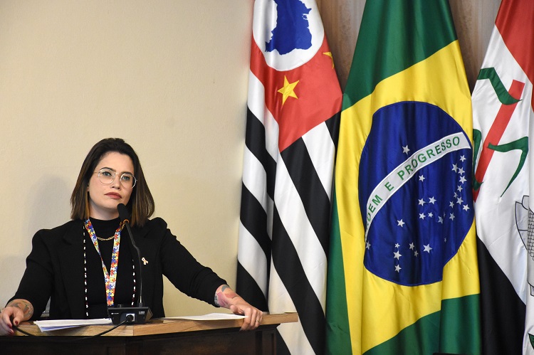 Mirelle pede informações sobre educação infantil e funcionamento da Casa dos Conselhos 1 0413396001757607667
