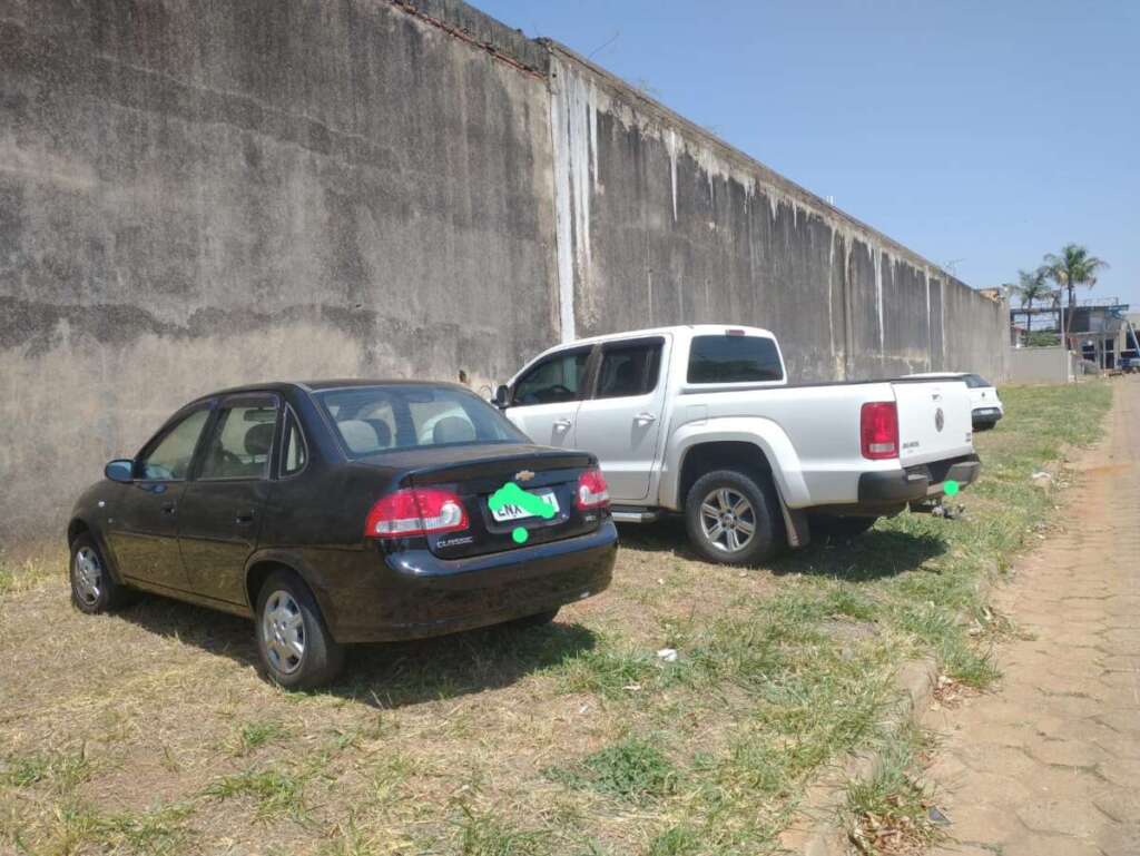 Motoristas demonstram total desrespeito com o trânsito ao entorno de Colégio em Cidade Jardim 2 2a505078 057d 41ab b5dd e395de2f1b61