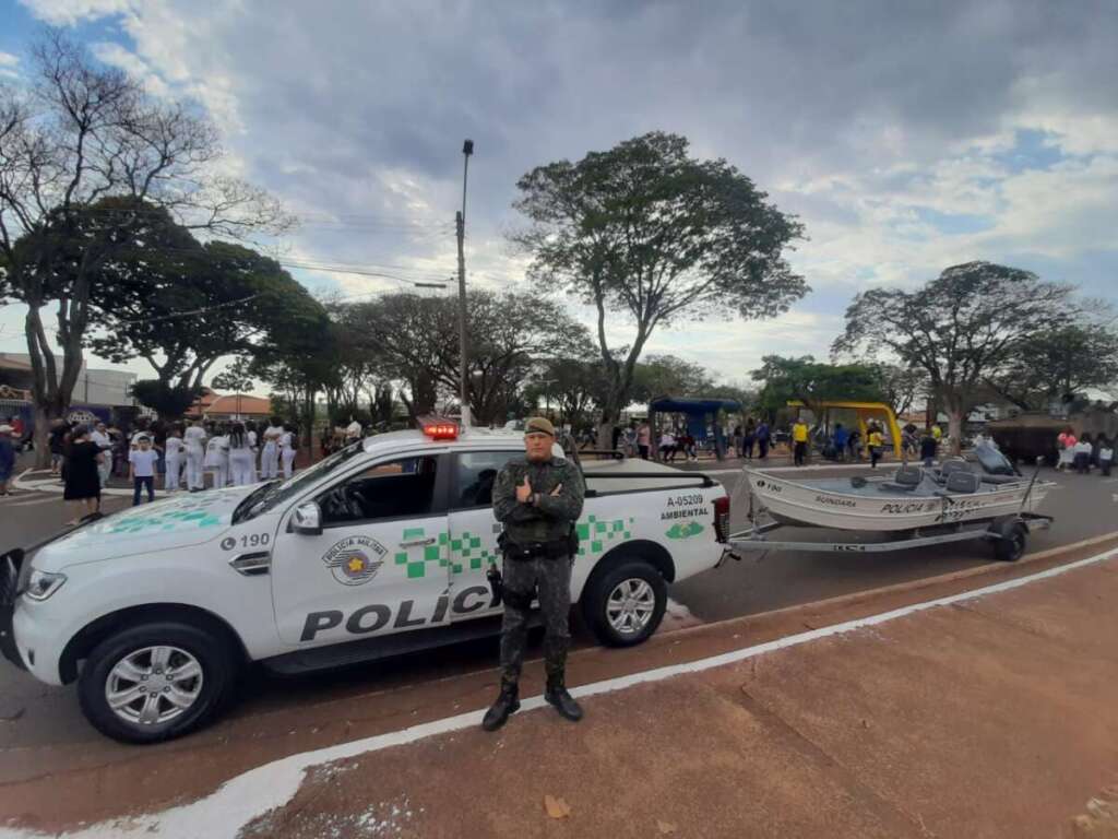 RESUMO. Ações do policiamento ambiental dos pelotões da 2ª Cia, comandada pelo Capitão PM Ivo de Moraes 6 5a2531cc 9765 4a9e b316 93c3d3284290