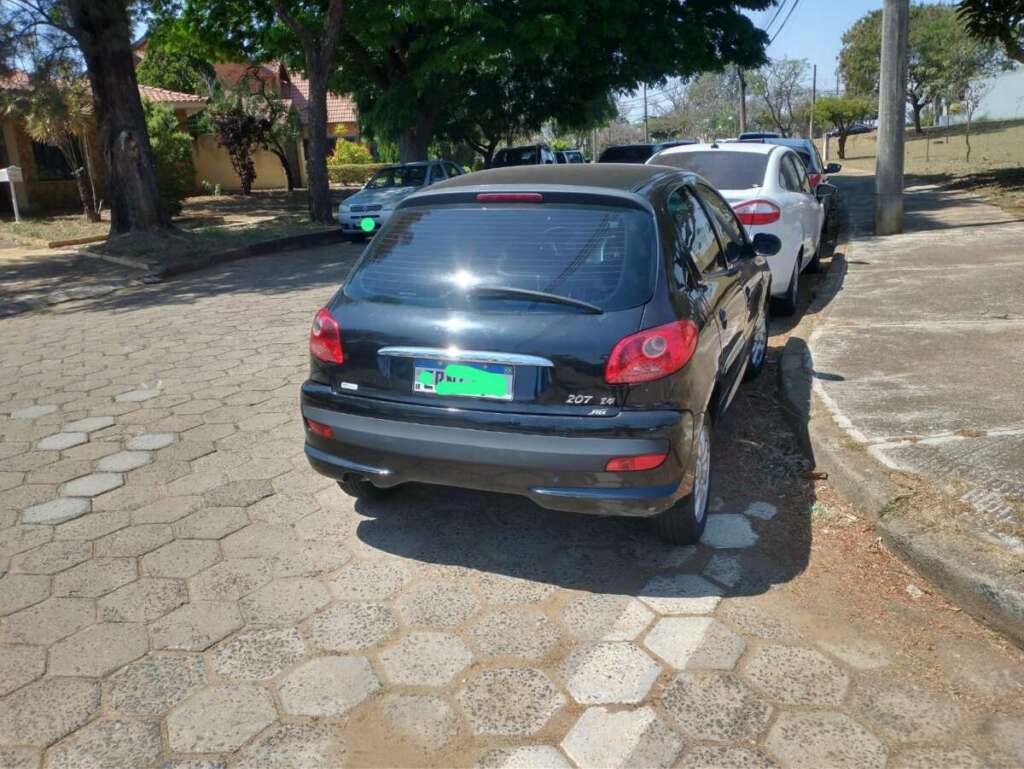 Motoristas demonstram total desrespeito com o trânsito ao entorno de Colégio em Cidade Jardim 1 6df8ce4c a644 45b2 9391 046e0a604255
