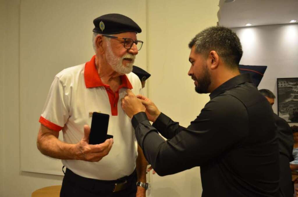 Deputado Tenente Coimbra promove homenagem a veteranos em Pirassununga 12 IMG 20250913 WA0023