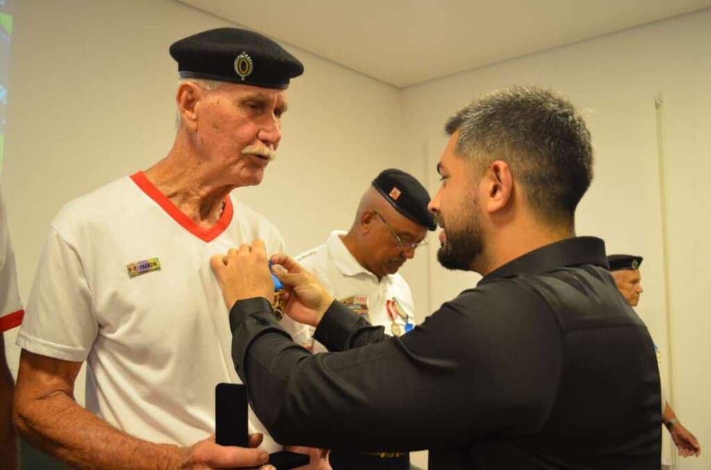 Deputado Tenente Coimbra promove homenagem a veteranos em Pirassununga 16 IMG 20250913 WA0024