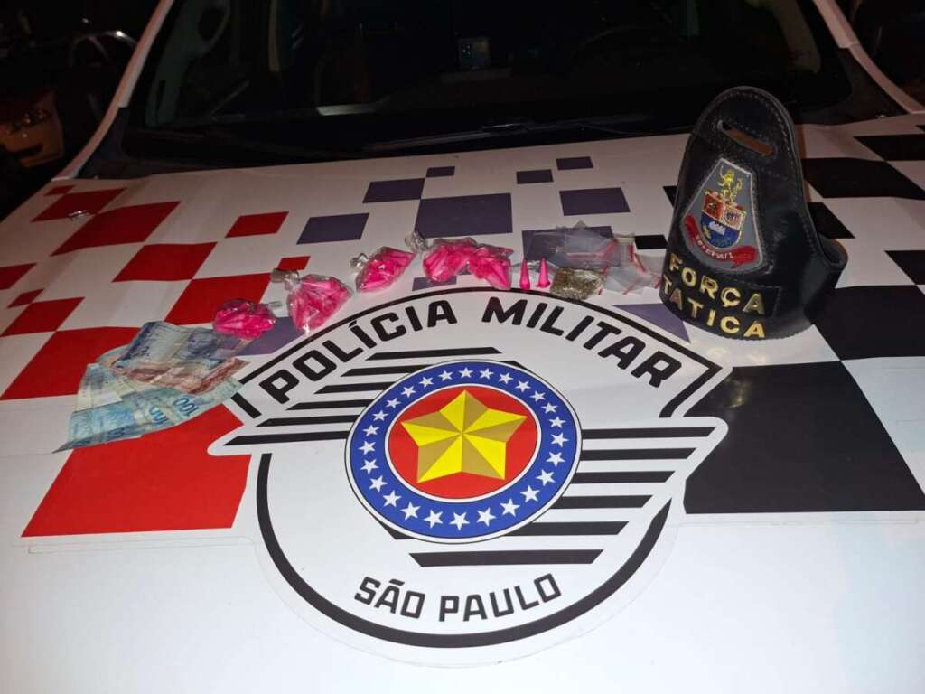 Homens do Apoio e de Força Tática da 3ª Cia. PM de Pirassununga prendem dois por tráfico de drogas 1 c1b6d4da 8e37 4792 83f6 a75d626358ac