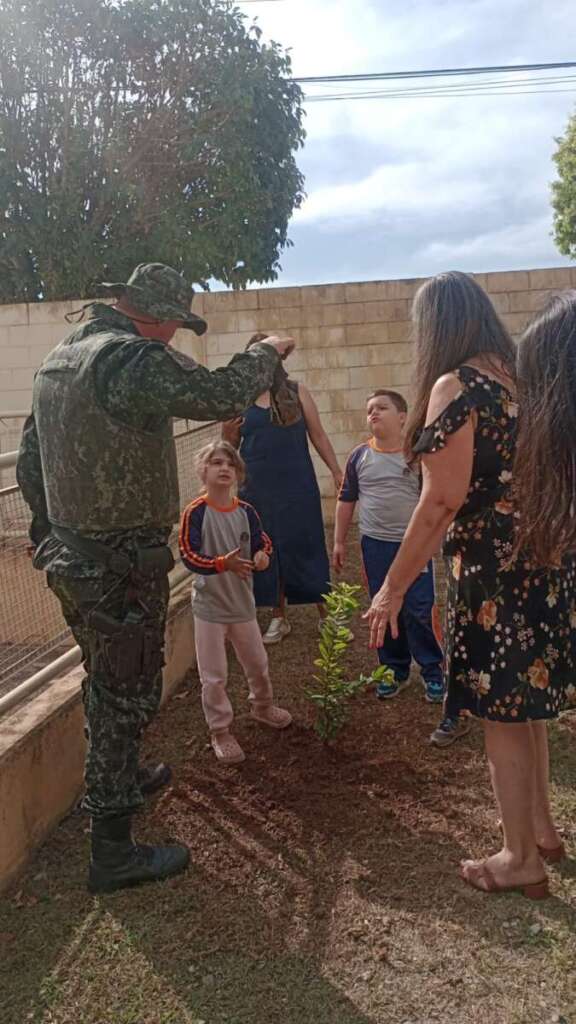 PM Ambiental. De multas ao ensinamento para escolares visando um meio ambiente arborizado 6 ca7c0e62 7ee2 403a 876a 4ef0a8efb2b5