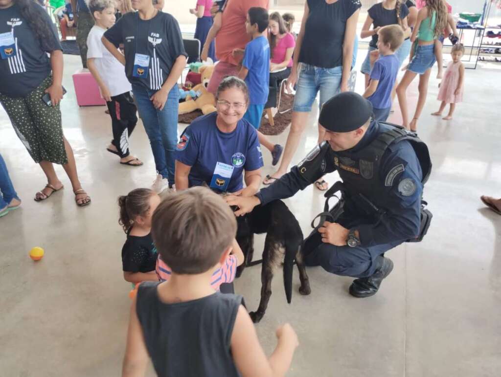 RESUMÃO da GCM. Homem preso por furto em interior de Supermercado. Perturbação de Sossego. Atividades irregulares em comércios 5 17794508 2aa2 423e 8c1a 88e0a28a533c