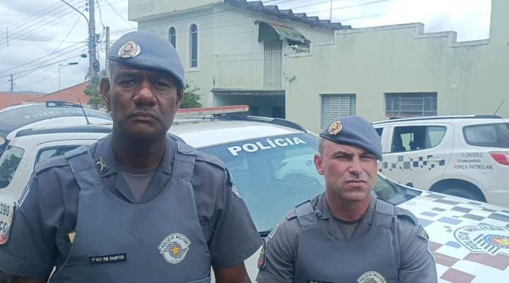 RESUMÃO. Polícia Militar prende homem por tentativa de roubo. Tráfico. Foragidos da Justiça. Medida Protetiva. 1 413f59ca d262 4ce1 8824 c587d32cfd12