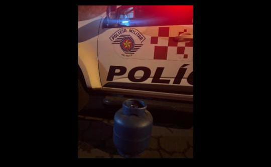 Açougueiro é preso por furto. Velho conhecido da polícia, morador na zona norte, comete furto no Cerrado de Emas 2 f7078a54 9928 4e20 be2c 365477f61b9f 1
