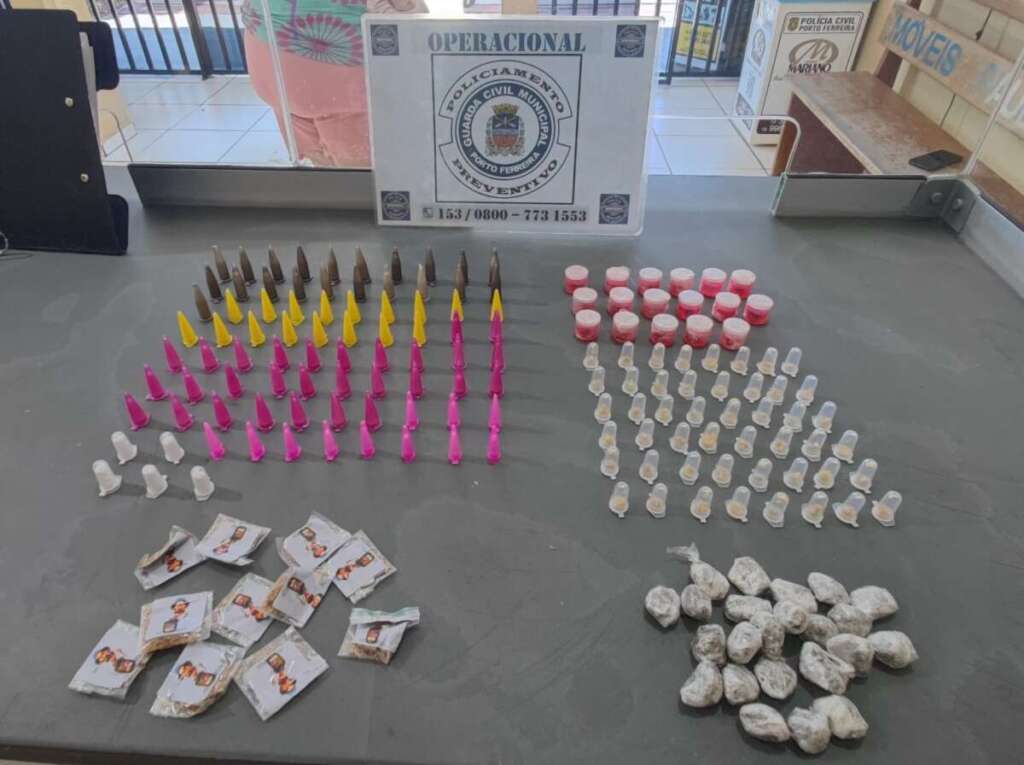 RESUMO. Em sete dias GCM de Porto Ferreira, retira 807 porções de drogas, prende suspeitos e recupera motocicletas furtadas 2 03d66f7c ad5b 468f a3df db09182f50f8