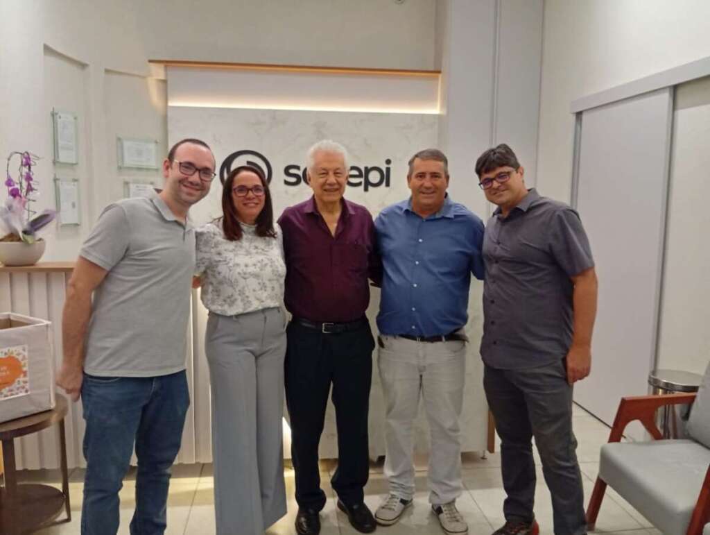 17c24453 7781 4350 8699 0ddfcb6fa902 1