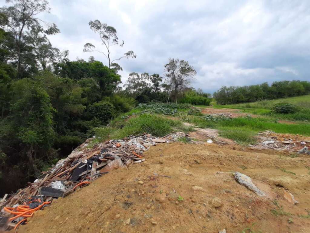 198d4b24 87ca 49c2 9bbd 8dea047ebb98