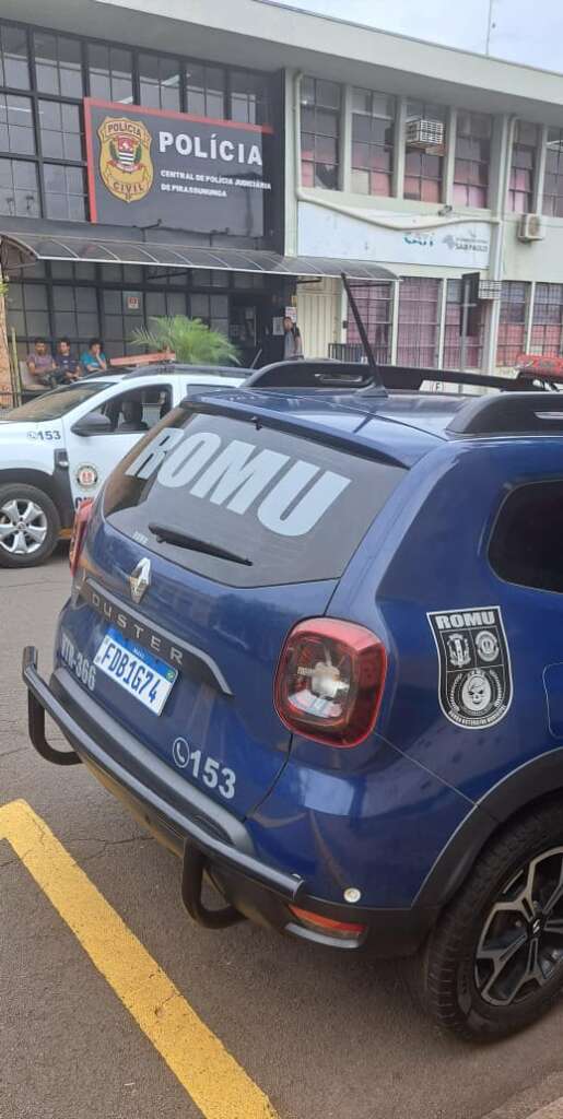 Professoras acusadas e puxar cabelos de aluna e mãe se rebela. Namorado agride namorada e acaba preso 3 74369aa9 4ab4 4685 939f 427e3ad0e2cb 1