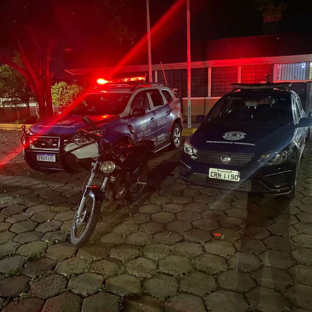 RESUMO. Em sete dias GCM de Porto Ferreira, retira 807 porções de drogas, prende suspeitos e recupera motocicletas furtadas 7 99cc35d8 8a36 4a26 82c7 059af4d231c1