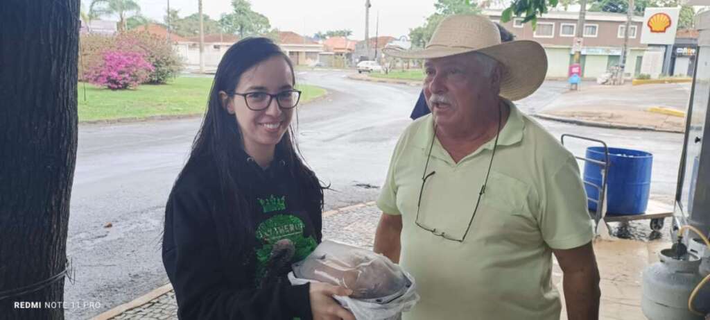 Ouvintes da Web Rádio Mundial FM de Pirassununga realiza sorteio de brindes em sua programação 3 fae98aa9 b759 439c b375 f0c19f217a6e 1