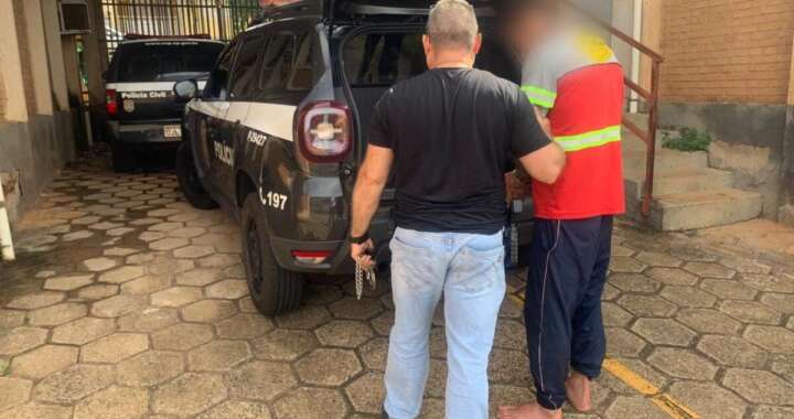 73d001f8 99c0 4206 a782 948a25df2553