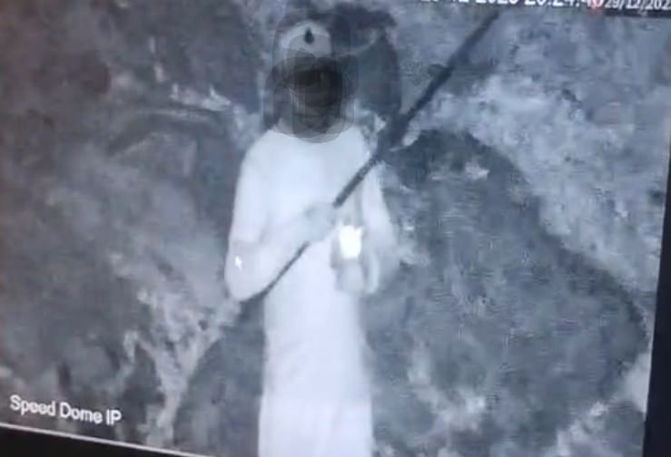 8cc4ceb1 b598 4eee a605 b7d76d0cca5b 1