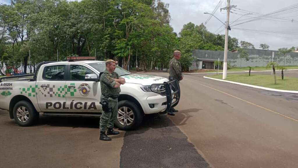 PM Ambiental fecha o cerco aos crimes ambientais. Peixes retirados do Rio, de forma criminosa são doados para Asilo de Porto Ferreira 6 b5d92498 4f3a 4c80 b619 394a8f5a5a52