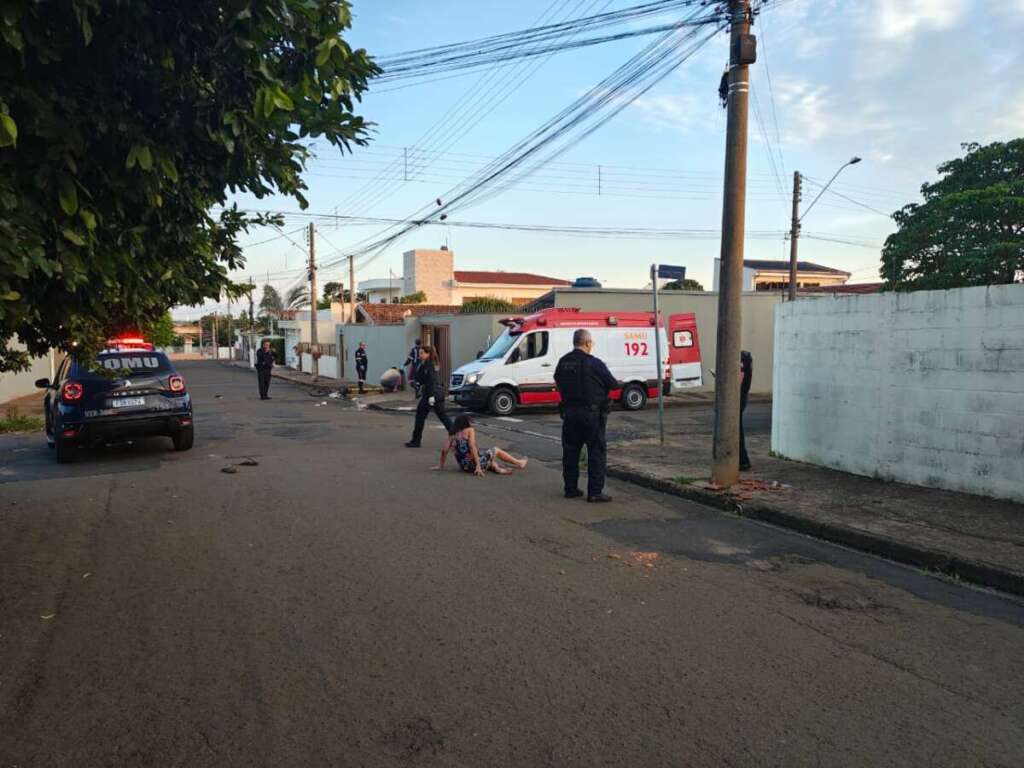 Após esfaquear vítimas, homem tenta agir contra GCM que é alvejado com dois disparos 4 ded2547f 1310 4463 afe5 40f4ae0fdd51