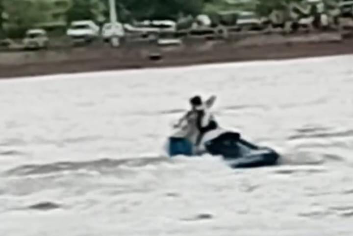 SC Conceição. Denúncia leva GCMs identificar dono de Motoaquática conduzida de forma perigosa por uma criança 1 ee7d3be1 94c8 4de5 8787 e0d3439efe3e