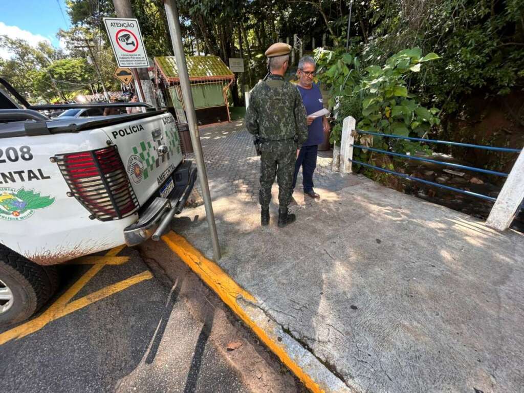 56547269 77eb 4cac 831b 4a49f13a283e