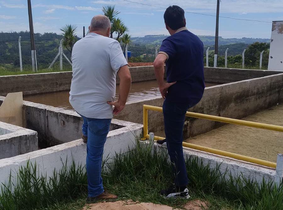 5f01e94a b719 48a0 a959 367aa3a0cd16