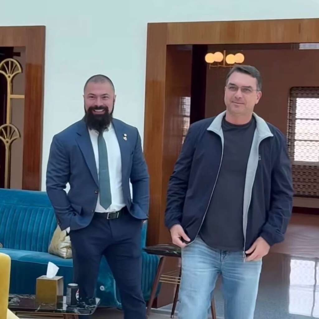 853cfcfb d650 4285 b1cf 7f6069da95bb