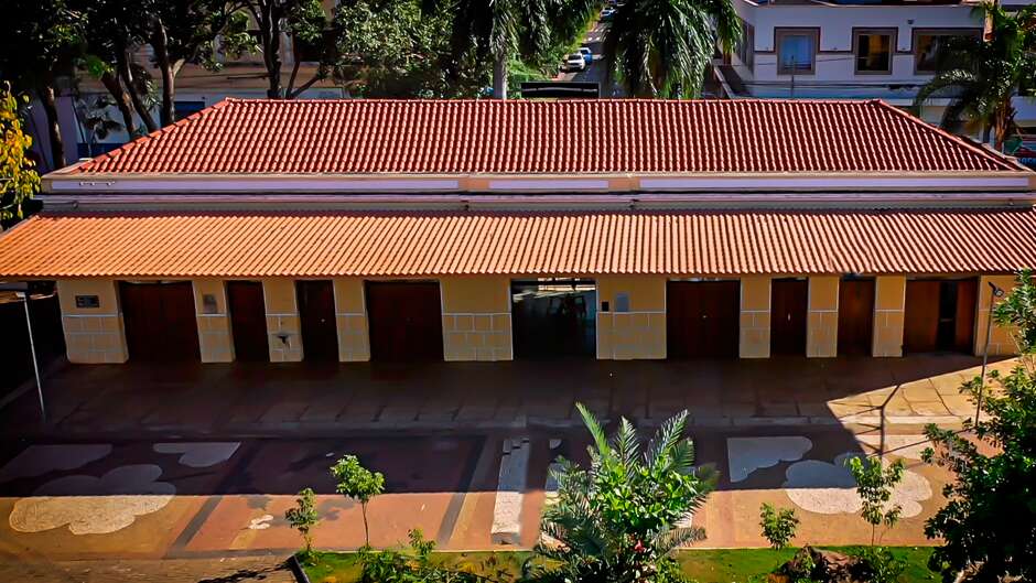 Leme. No primeiro dia útil de janeiro de 2026, prefeito lemense emite vários comunicados à população 6 Leme Recebe Classificacao de Municipio TuristicoPraca Manoel Leme 250424 0016