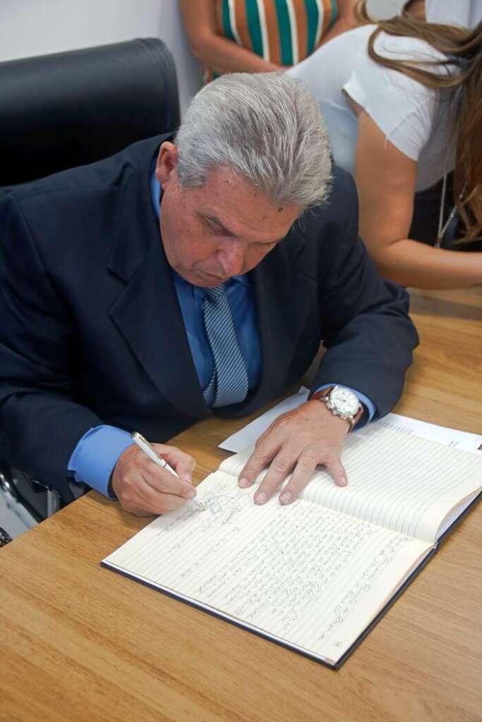 Vice Prefeito Raul Nogueria assume como Prefeito 2