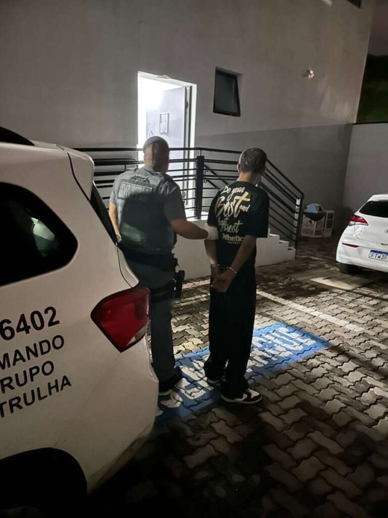 ac2c525c d9da 4da3 9a6d eb0a3f59328d