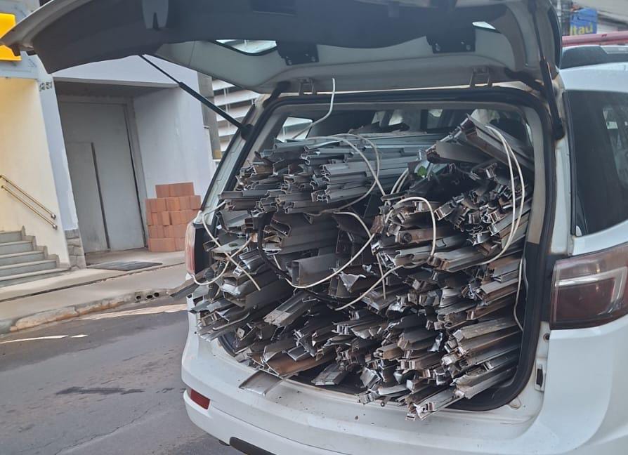 e283d64a 4296 4d98 aef8 0fdbd7b75986