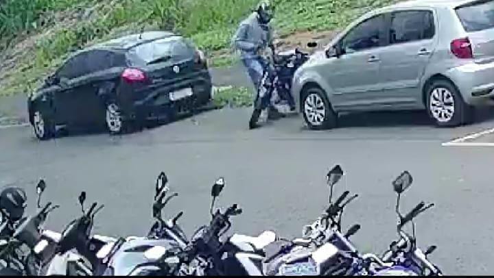 6065f19b 1598 433b 98dd 951547d40fa0 2