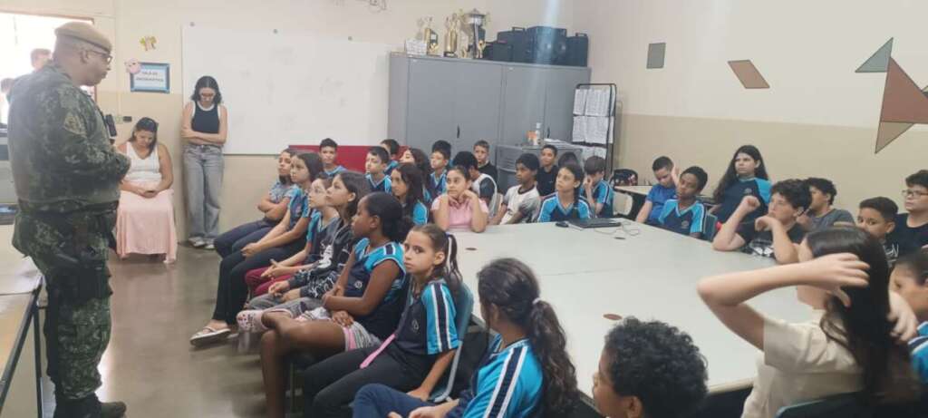 67e6457e 6d82 4253 a59e e3cd11628d95