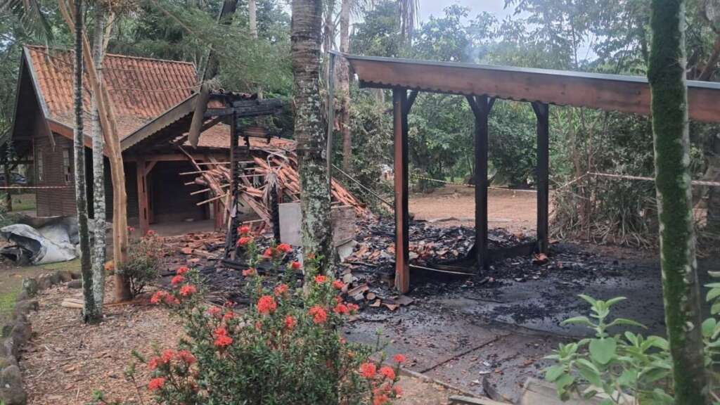 85107bf9 ec97 4299 8d6f 6c56d3bde4db