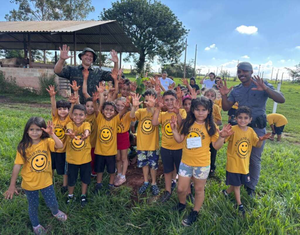 PM Ambiental realiza Educação Ambiental e realizou multas por espécimes nativos em cativeiro sem autorização 1 c3314b1a ef0f 47f1 93fa 7dc63ac09d62