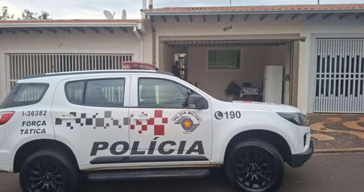 c4fc39b2 2fb5 4314 aa5a 76971f4cb1db