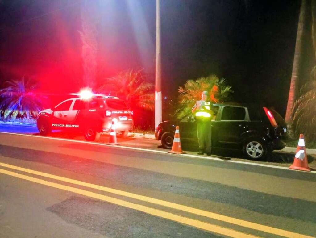 Jovem e Adolescente presos por tráfico. Motocicleta roubada é recuperada e Operações Impactos continuam em Leme 4 WhatsApp Image 2026 04 05 at 19.59.27