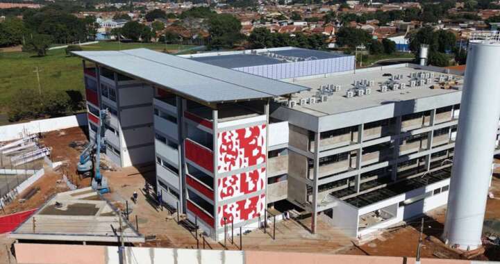 Acompanhamento obras Escola Estadual 080626 27