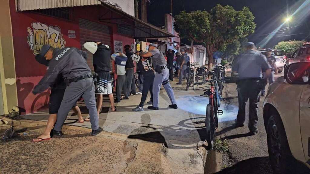Polícia Militar realiza "Operação Impacto" em Pirassununga e retira drogas de circulação 1 WhatsApp Image 2026 06 11 at 11.09.16