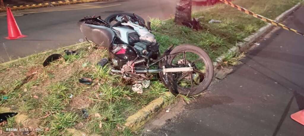 Grave acidente deixa passageira de motocicleta ferida na região central de Pirassununga 3 WhatsApp Image 2026 06 19 at 21.12.32 1