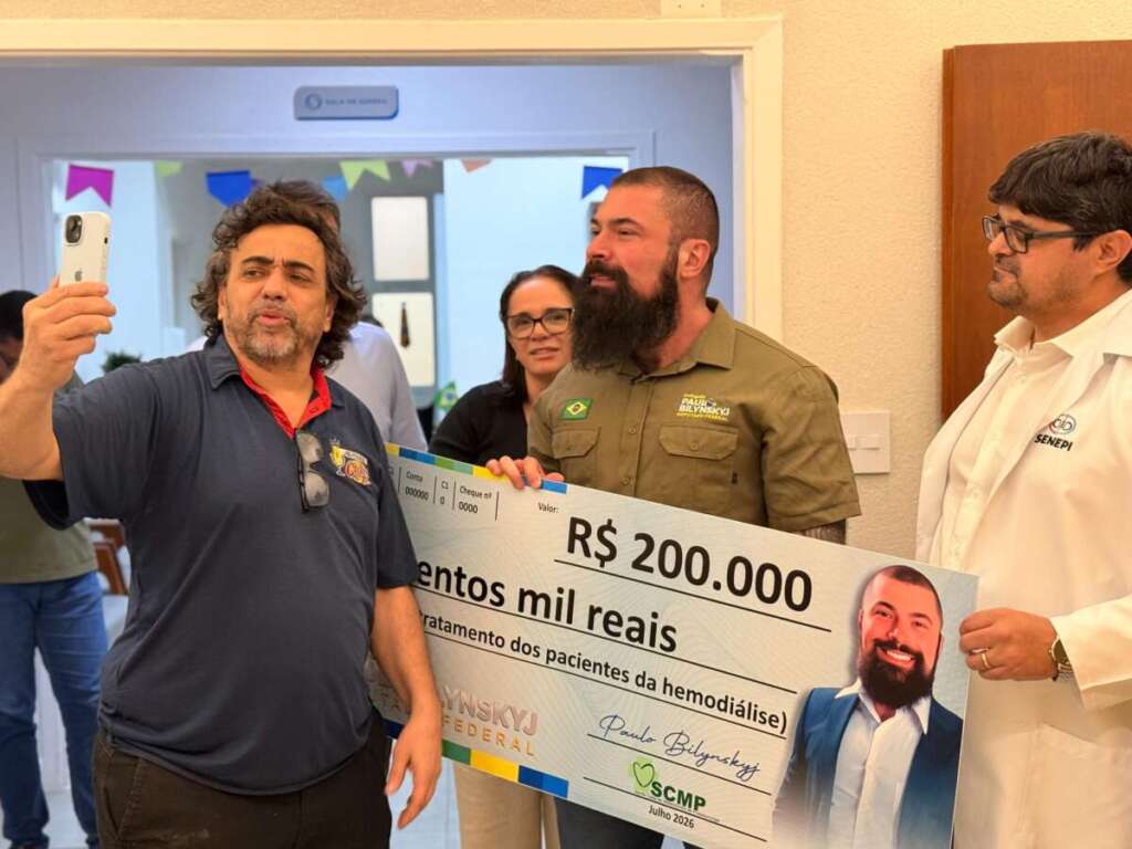 Deputado Federal Delegado Paulo Bilynskyj destina R$ 200 mil para a Santa Casa de Pirassununga fortalecer atendimento aos pacientes de hemodiálise 8 IMG 20260702 WA0076 1