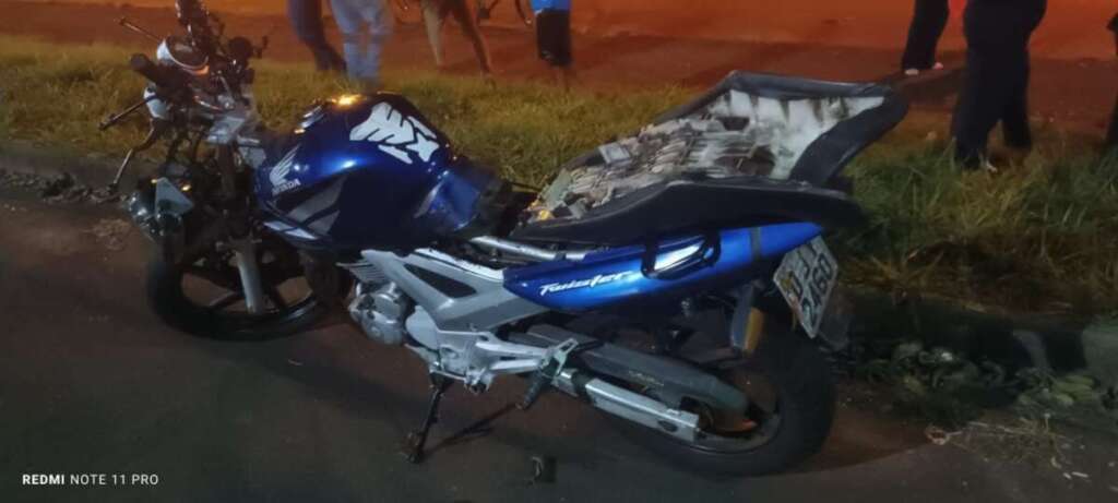 Pirassununga. Câmera de Segurança registra grave acidente entre moto e motoneta. Uma mulher morreu no local 2 WhatsApp Image 2026 07 17 at 21.12.07