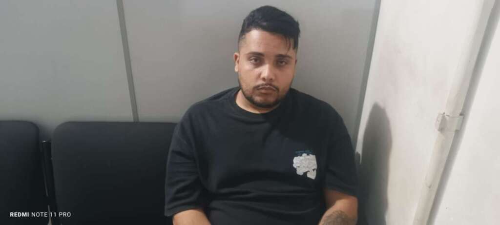 Dois homens são presos em flagrante por tentativa de golpe em caixa eletrônico no Centro de Pirassununga 3 WhatsApp Image 2026 08 07 at 07.35.41