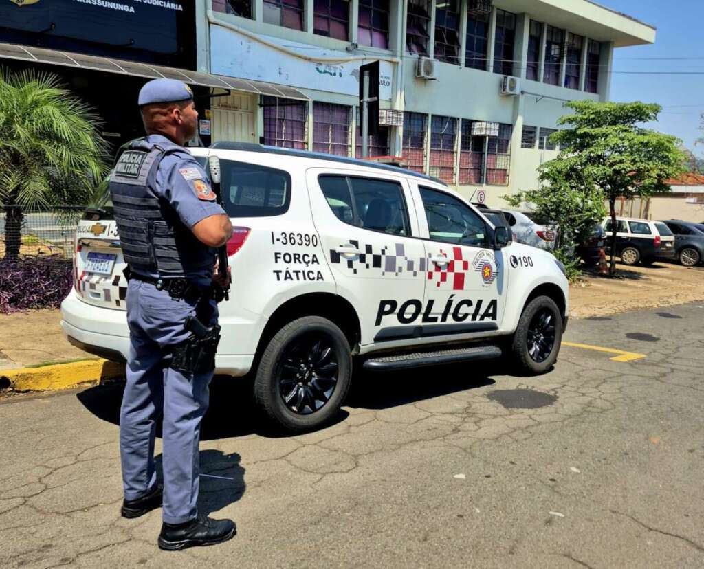 PM de Pirassununga prende adolescente com mandado de prisão expedido pelo Fórum de Porto Ferreira 1 WhatsApp Image 2026 09 29 at 11.54.08