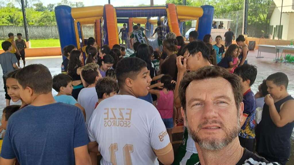 Festa do Dia das Crianças em Cachoeira de Emas reúne comunidade e voluntários 14 IMG 20261014 WA0095