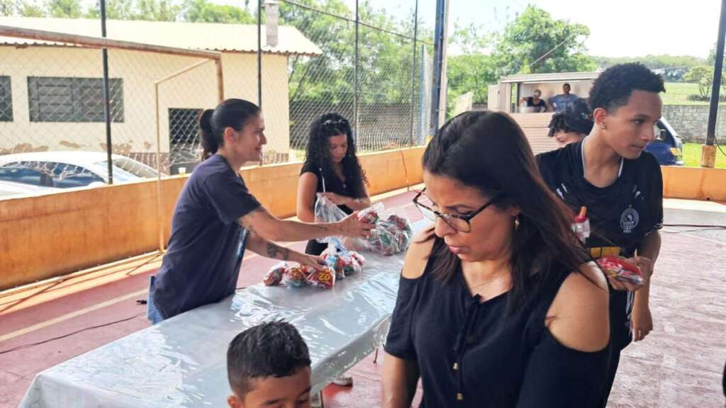 Festa do Dia das Crianças em Cachoeira de Emas reúne comunidade e voluntários 22 IMG 20261014 WA0100