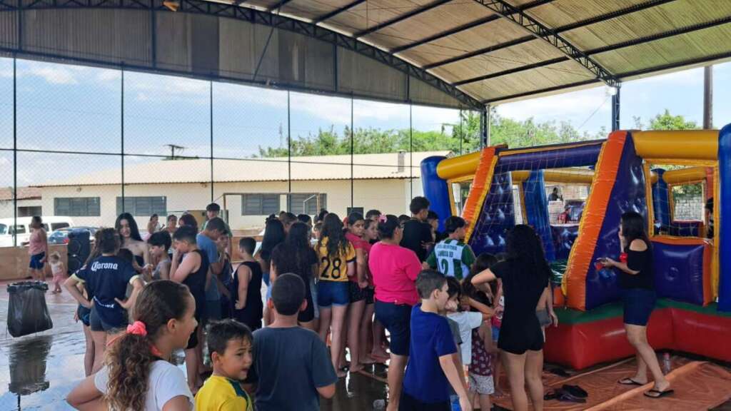 Festa do Dia das Crianças em Cachoeira de Emas reúne comunidade e voluntários 23 IMG 20261014 WA0104