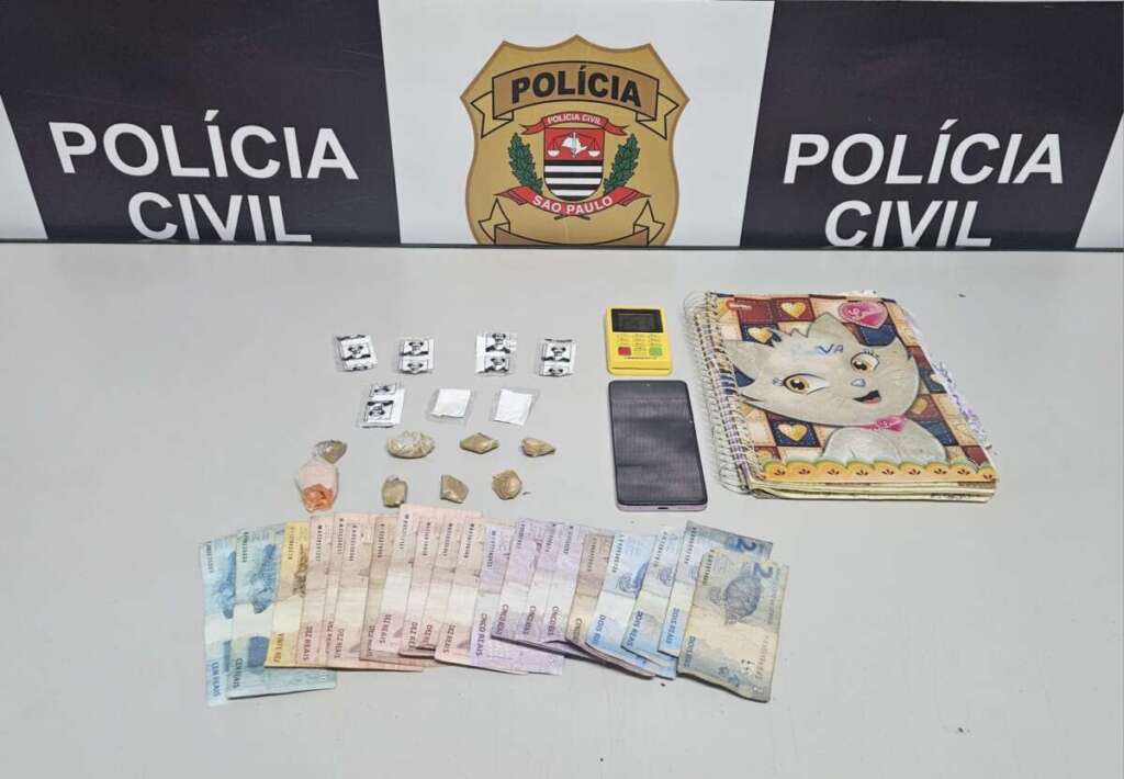 Mulher é presa por tráfico de drogas com máquina de cartão e anotações em Santa Cruz das Palmeiras 1 WhatsApp Image 2026 10 06 at 20.54.03
