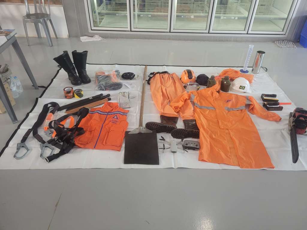 Defesa Civil de Pirassununga marca presença na USP Recicla com exposição de equipamentos e orientações preventivas 2 WhatsApp Image 2026 10 17 at 09.27.14 1